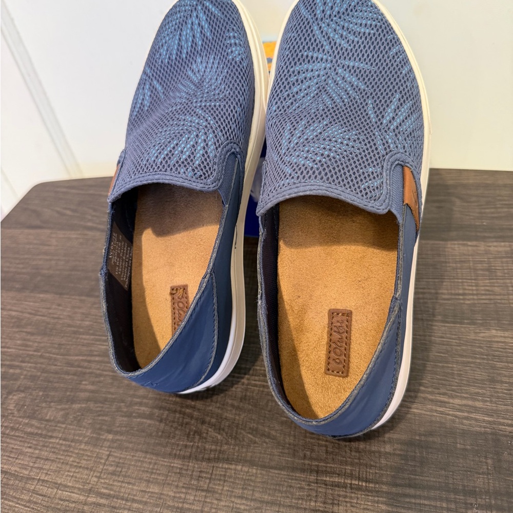 Olukai Pehuea Women's Blue Palm Mesh Slip On Sneakers Size 8 - Picture 8 of 13